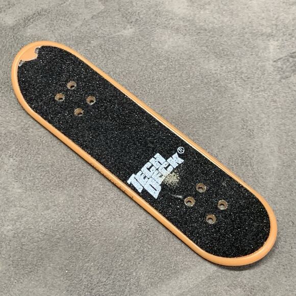 Vintage Tech Deck Santa Cruz Justin Strubing Dragon Fingerboard - Picture 4 of 6